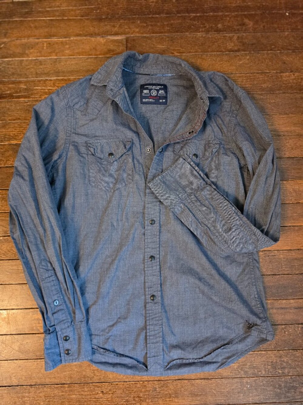 AE blue gray snap button down